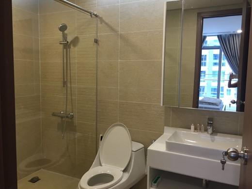 vinhomes central park apartment for rent in binh thanh district hcmc BT105P392 (3)